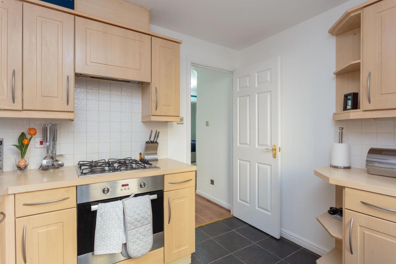 Stylish 2 Bedroom Apartment In Edinburgh Exterior photo